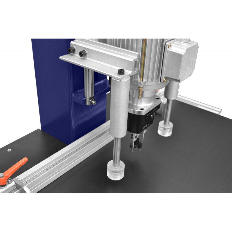 Beschlagbohrmaschine CORMAK MZ2x1 für Scharniere