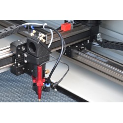 CO2-Laserschneid- und Graviermaschine CORMAK LC1390ZD2 – 2 Köpfe