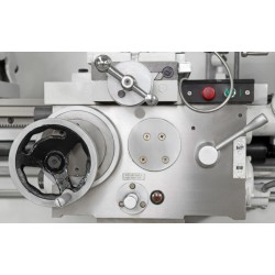 Konventionelle Universaldrehmaschine CORMAK 500 x 2000YC + Drehmeißel + mitlaufende Spitze