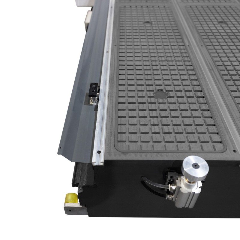 CNC-Fräsmaschine CORMAK B2141 ATC PREMIUM 2100x4200 automatische Werkzeugwechsel
