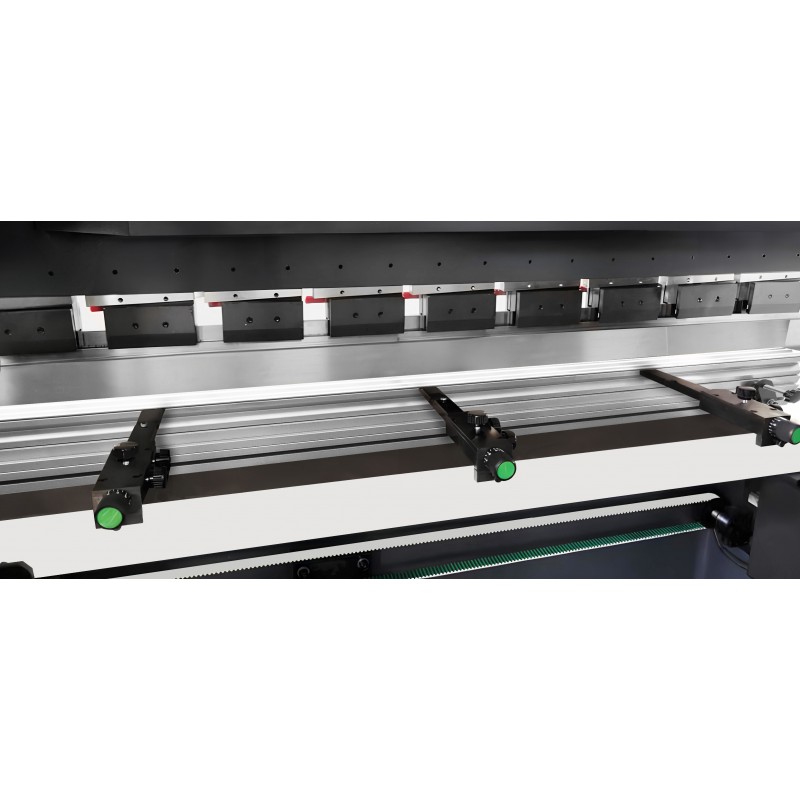 Hydraulische Abkantpresse CORMAK CNC ULTIMATE 4+1 40×2000 DA-53TX