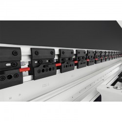 Hydraulische Abkantpresse CORMAK CNC SERVO ELITE 160×3200 DA-58T