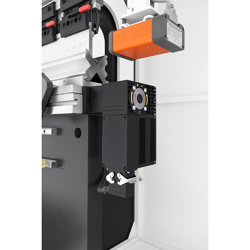 Hydraulische Abkantpresse CORMAK CNC SERVO ELITE 200×3200 DA-58T