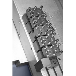 CNC-Drehmaschine CORMAK 350x350 mit hydraulischem Spannfutter und Steuerung SIEMENS SINUMERIK 808D