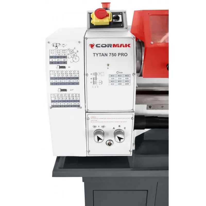 Konventionelle Universaldrehmaschine CORMAK TYTAN 250x750 PRO 400V