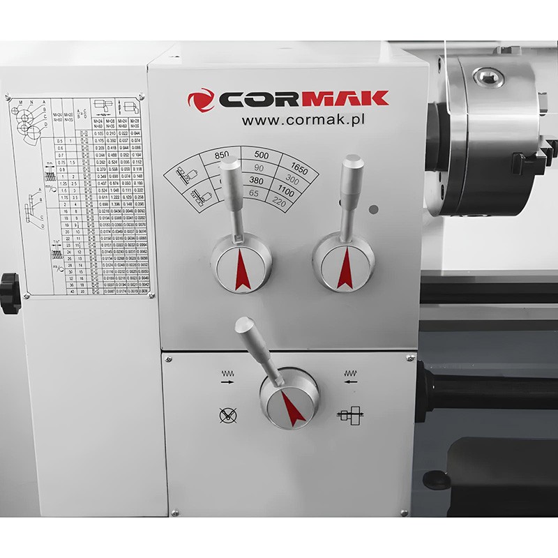 Konventionelle Universaldrehmaschine CORMAK 330 x 700 230V mit Untergestell + Drehmeißelsatz | Hersteller CORMAK