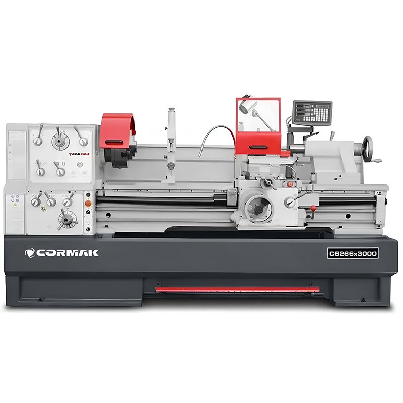 Konventionelle Universaldrehmaschine CORMAK 660x3000