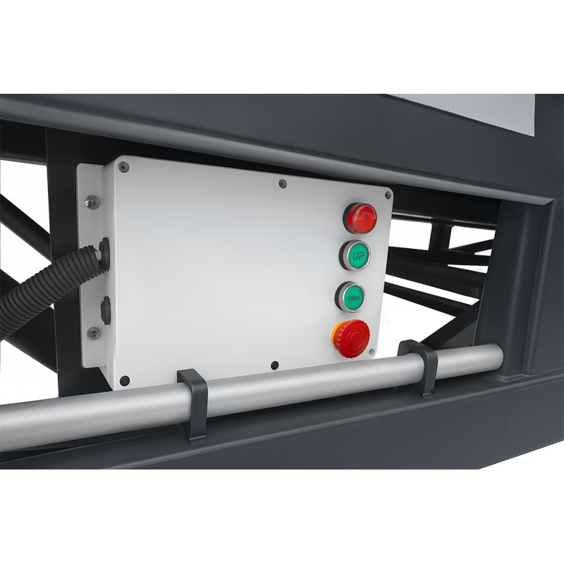 Mobile Verladerampe CORMAK 8T (elektrische Hubverstellung)
