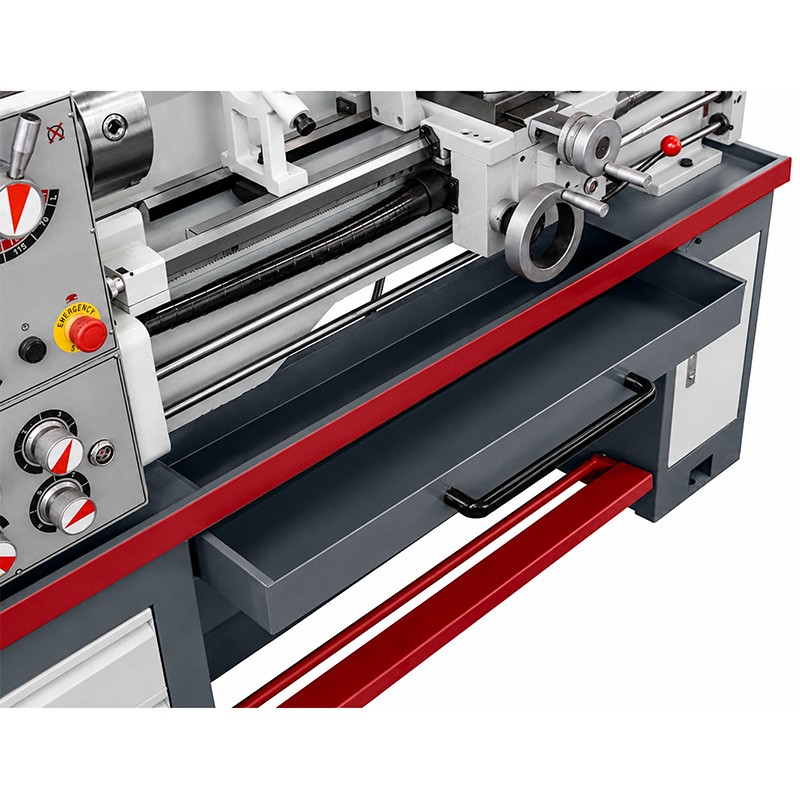 Konventionelle Universaldrehmaschine CORMAK TORNADO 360x1000 PLUS + Drehmeißel + mitlaufende Spitze