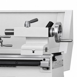 Konventionelle Universaldrehmaschine CORMAK TYTAN 210x520 230V + Satz Drehmeißel + Untergestell | CORMAK