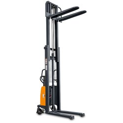 Halbelektrischer Hochhubwagen CORMAK B1533 (Tragfähigkeit 1500kg, Hubhöhe 3300mm)