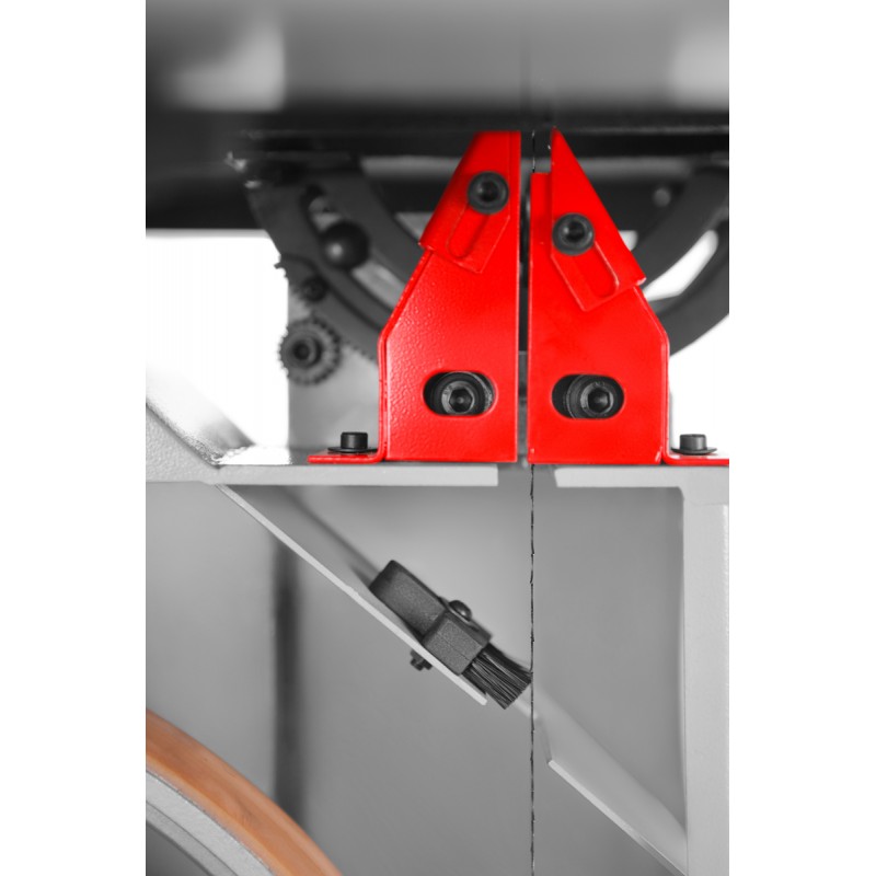 Vertikalbandsäge CORMAK HBS450N mit Laseranzeige