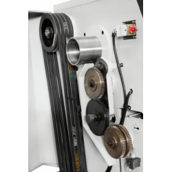 Konventionelle Universaldrehmaschine CORMAK 500 x 1500YC + Drehmeißel + mitlaufende Spitze